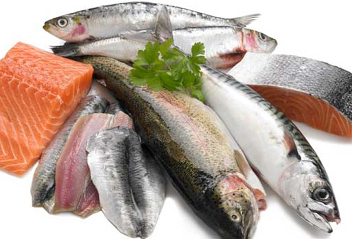 تناول الأسماك الزيتية مرتين أسبوعيا يقلل خطر الوفاة المبكرة