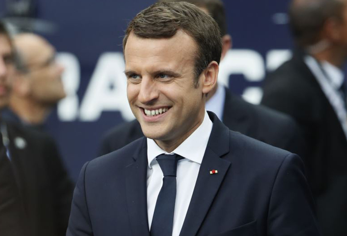 بالصورة .. كيف تفاعل رئيس فرنسا مع هدف فرنسا خلال مباراة بلجيكا