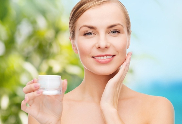 منتجات تجميل تضر بشرتك وجسمك