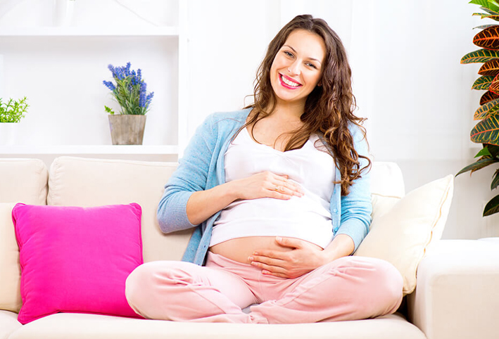 أسباب وعلاج الحموضة لدى المرأة الحامل