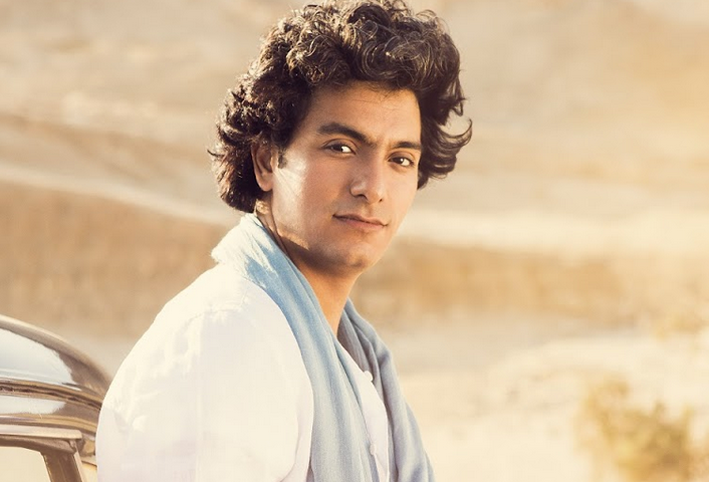 المطرب محمد محسن يستفسر عن مصير مكتبة الفنان الراحل حسن كامى
