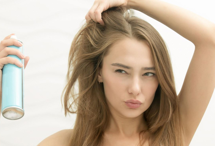هل يتأثر الشعر المزروع على المستوى البعيد؟