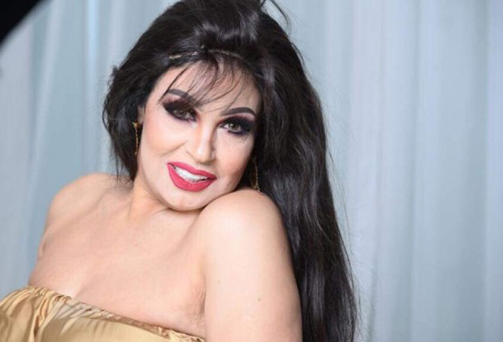 فيفى عبده لمنتقديها : "أنا عندى 105 سنة واللى عاوز عروسة يبعتلى"