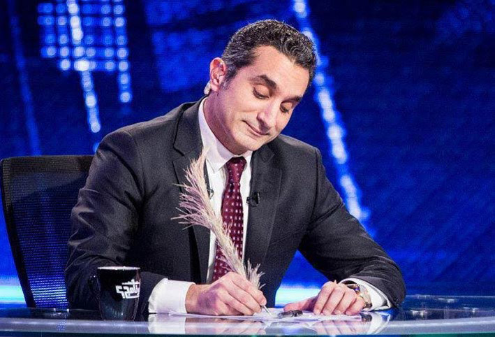 بالفيديو .. عودة باسم يوسف بعد إنقطاع 5 سنوات ليتحدث عن "النظام"
