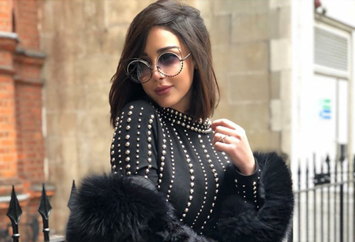 شاهد .. بسمة بوسيل تتألق شاطئ الإسكندرية