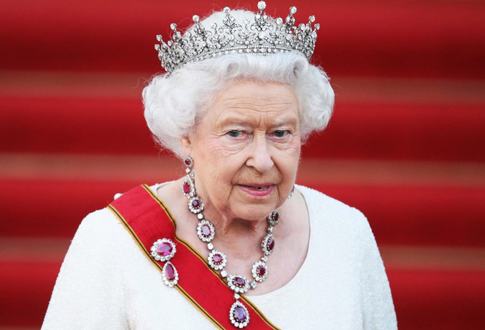 ثروة العائلة المالكة البريطانية .. الملكة اليزابيث الأغنى بـ1.6 مليار جنيه إسترلينى