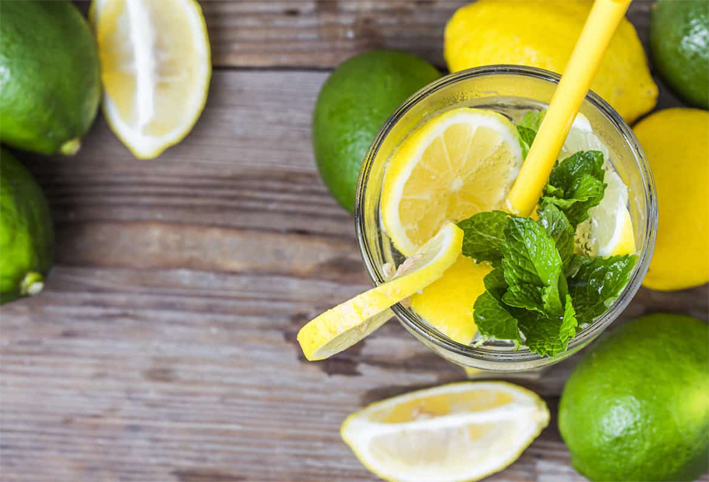  6 فوائد لتناول عصير ليمون على الريق
