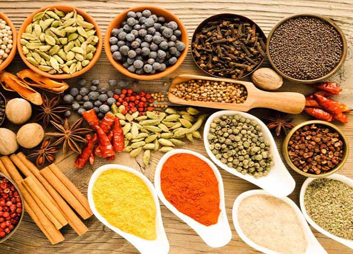 أعشاب لعلاج إنتفاخ البطن