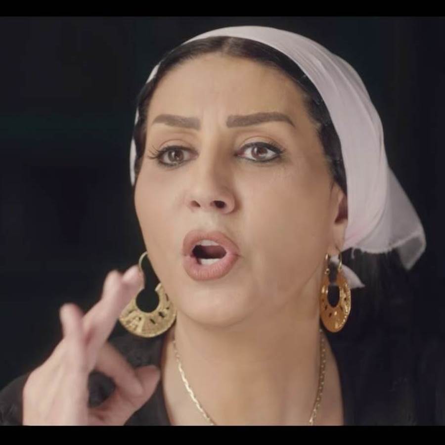 شاهد .. وفاء عامر تعاتب شقيقتها: الناس كلت وشي
