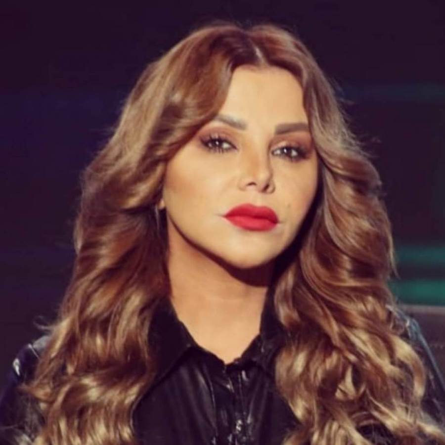 شاهد .. رزان مغربي بجمسبوت لامع