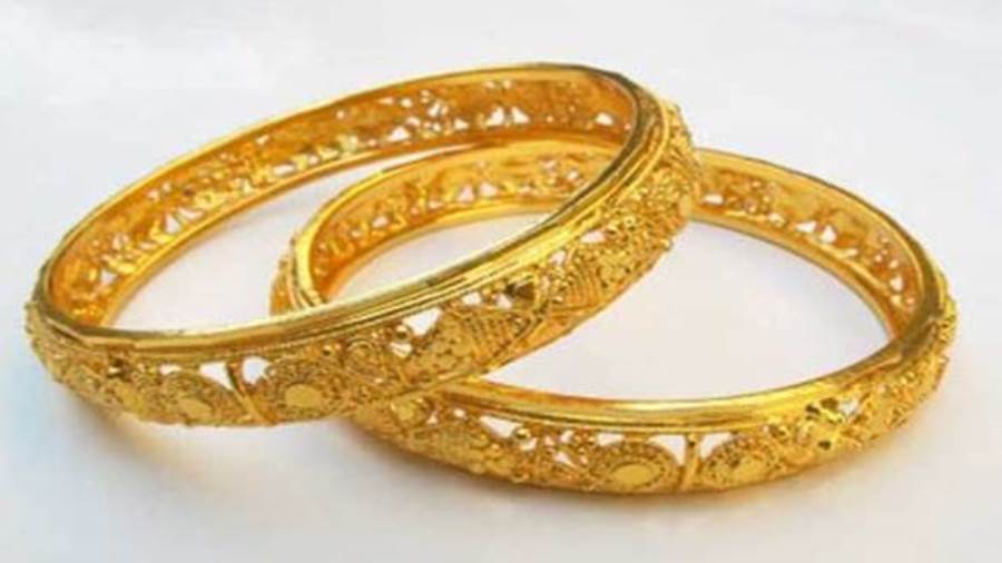 تنظيف الذهب والفضة