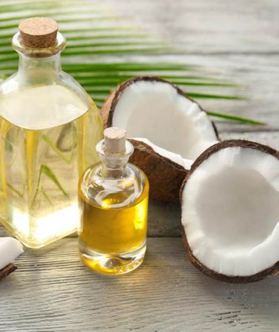 فوائد زيت جوز الهند للشعر