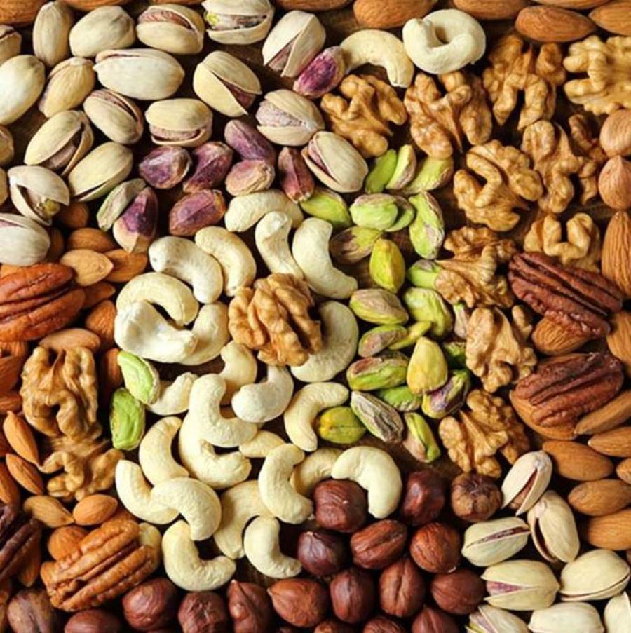 نوع من المكسرات يساعد على تقليل الكوليسترول..!