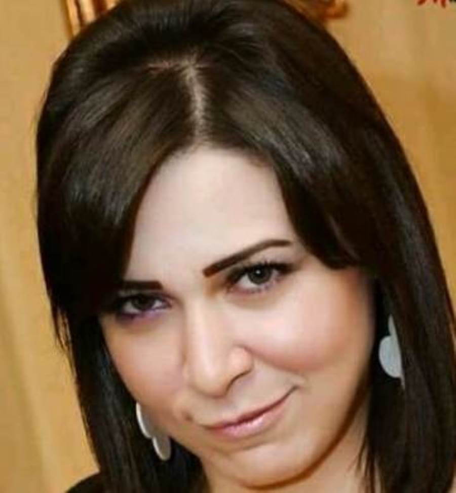 ممثلة مصرية تقتل زوجها بزجاجة..!