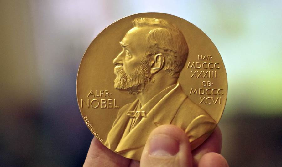 "ديلى ميل": فريق أكسفورد ينتظر الحصول على جائزة نوبل حال نجاح لقاح كورونا