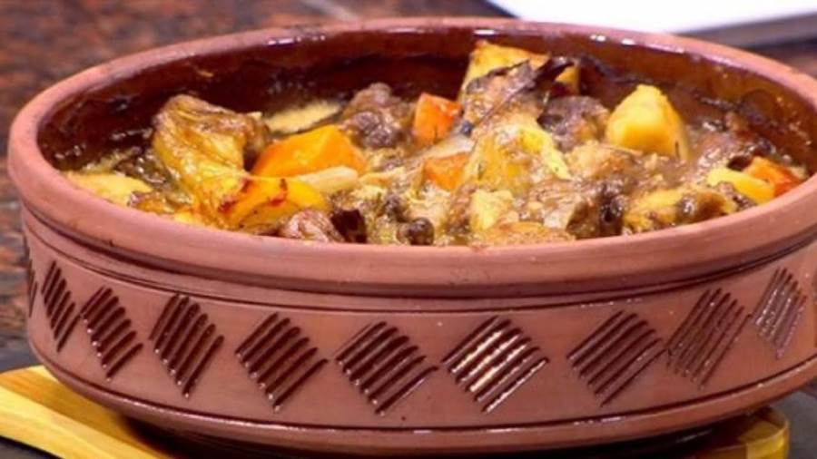 طاجن العكاوى بالبطاطس