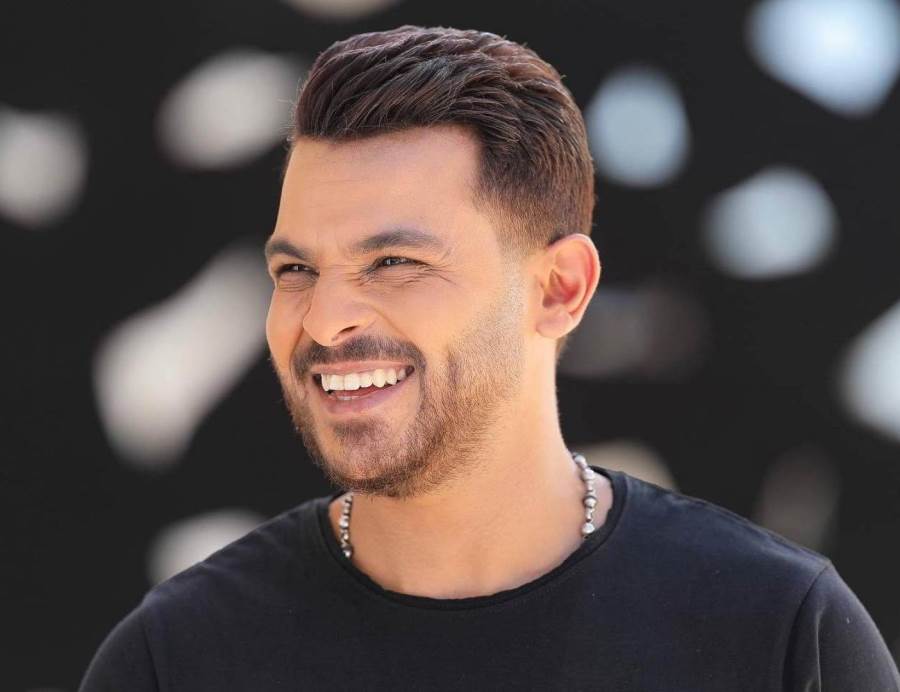 اول تعليق من محمد رشاد عقب انفصاله عن مي حلمي
