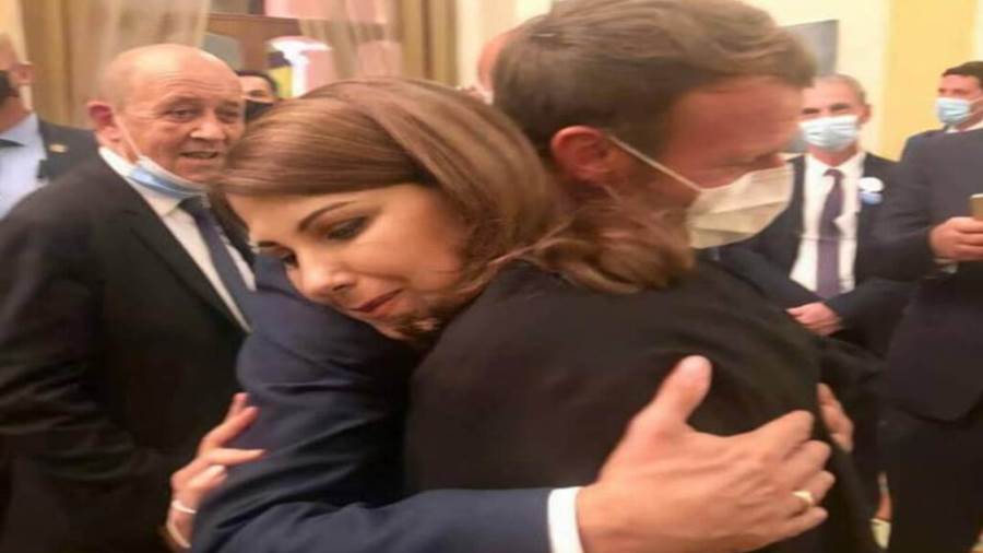 ماجدة الرومي والرئيس الفرنسي