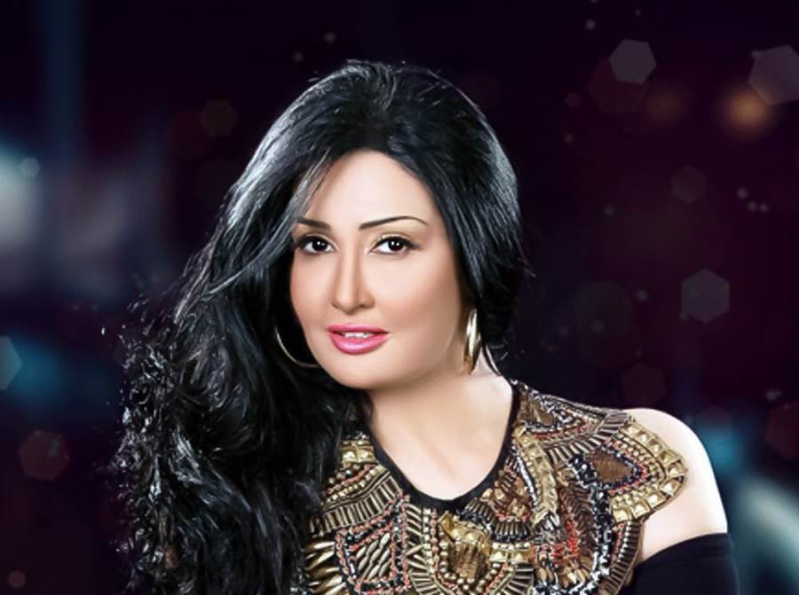 غادة عبد الرازق تبرز جمالها وأنوثتها في أحدث ظهور