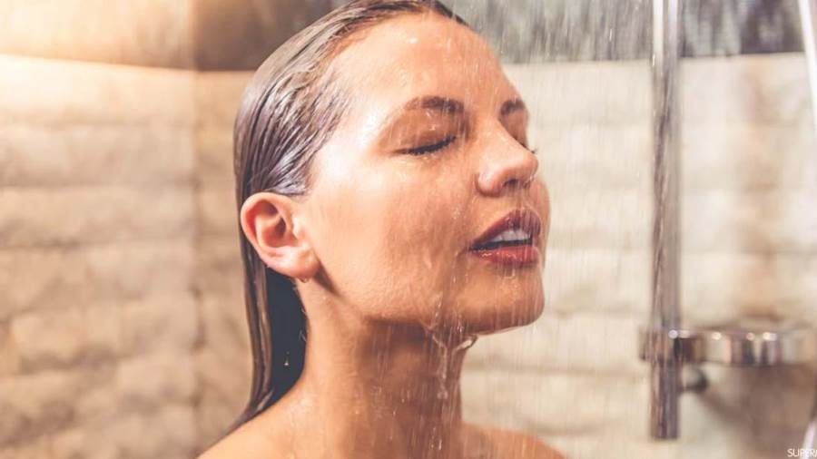 الاستحمام بماء دافئ له فوائد كثيرة