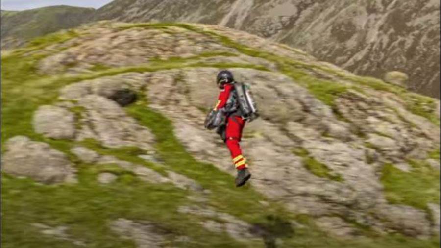 مسعف طائر لإنقاذ الأرواح