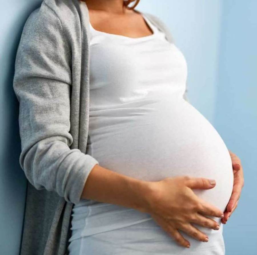 طرق لتقليل ظهور علامات تمدد الجلد أثناء الحمل..!
