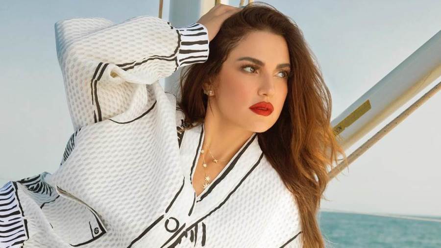 الفنانة درة