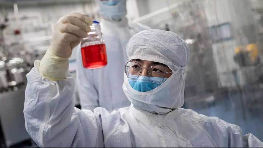 FDA طلبت توظيف استشاريين لمراقبة مشاكل جودة عقار إيلي ليلى لكورونا