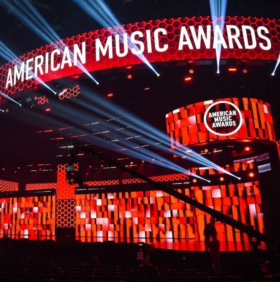 تعرفي على الفائز بأكبر عدد من جوائز "American Music Awards" لعام 2020