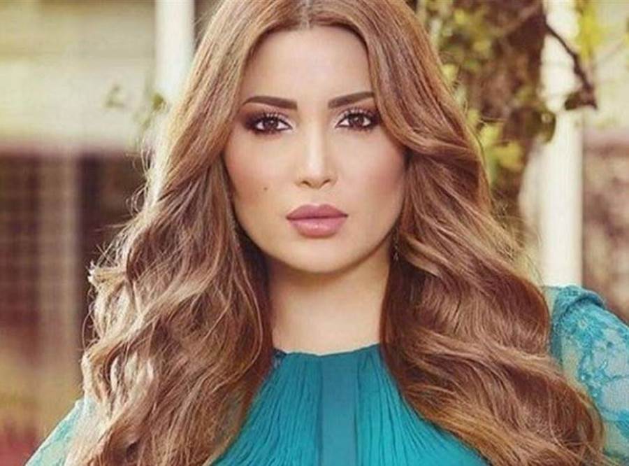 شاهد .. "نسرين طافش" تخطف الأنظار بإطلالة جذابة وأكثر أناقة