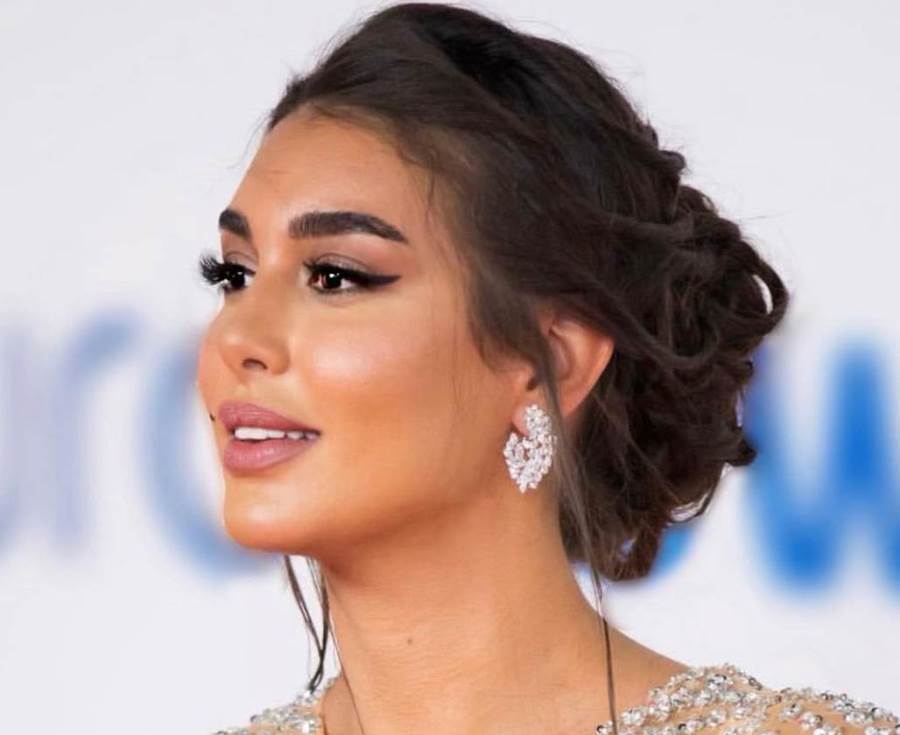 ياسمين صبري تتألق بجمبسوت أسود ثمنه يتجاوز 45 ألف جنيه