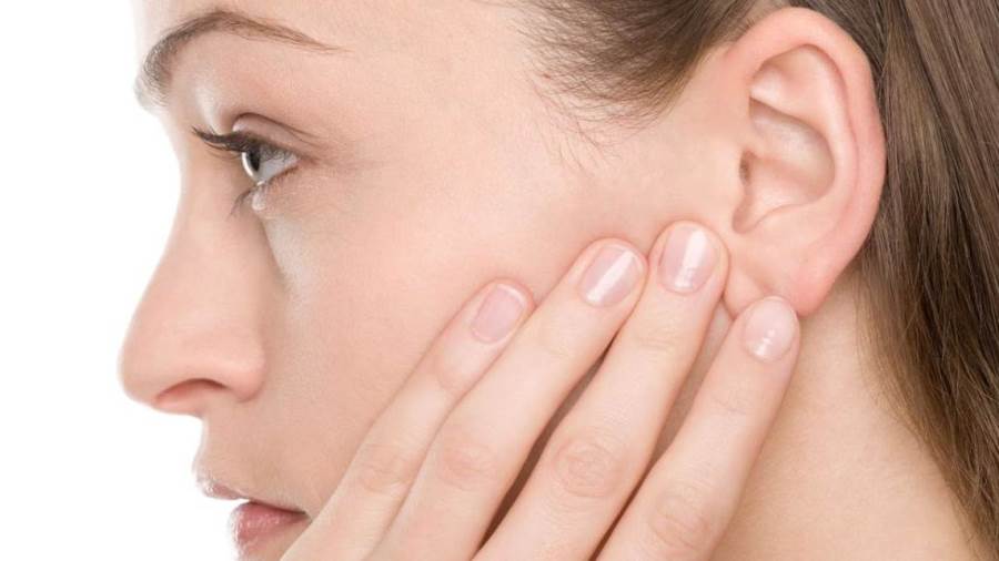 هل عدوى كورونا تضر الجهاز السمعى بالأذن