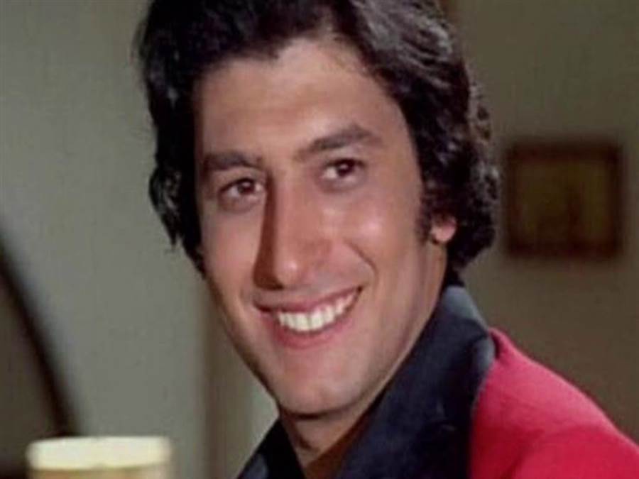 ماعلاقة وفاة عمر خورشيد بصفوت الشريف ومديحه كامل