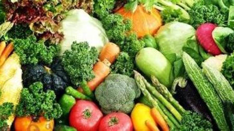 أهم الخضروات والأغذية التي يحتاجها نظام غذائي صحي