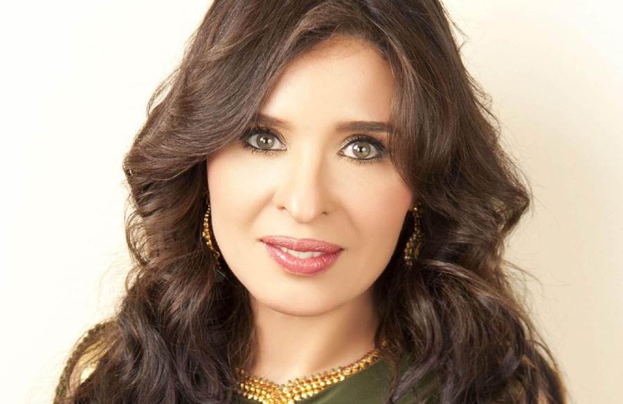أول تعليق وظهور للراقصة دينا بعد تعافيها من كورونا