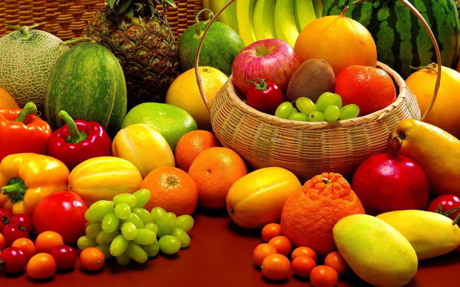 في اليوم العالمي للمرأة .. تعرف على أفضل الأطعمة الصحية لها