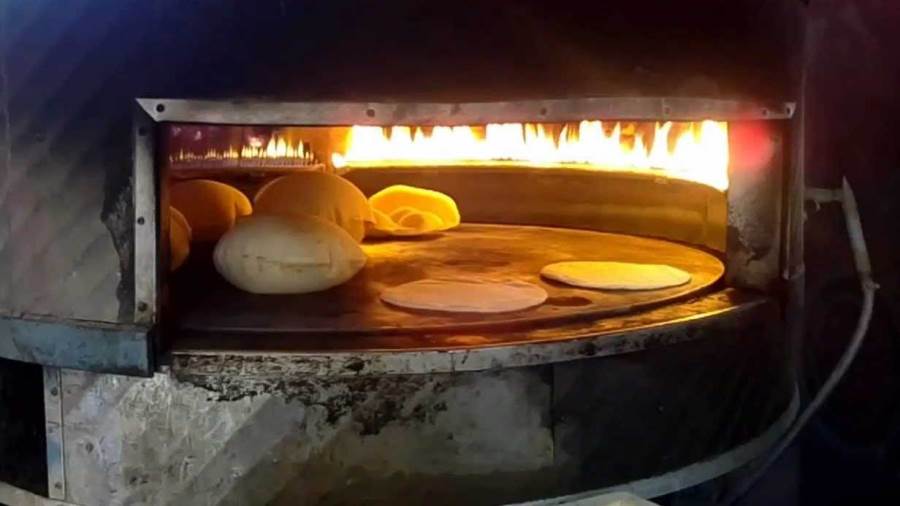 الخبز الطازج