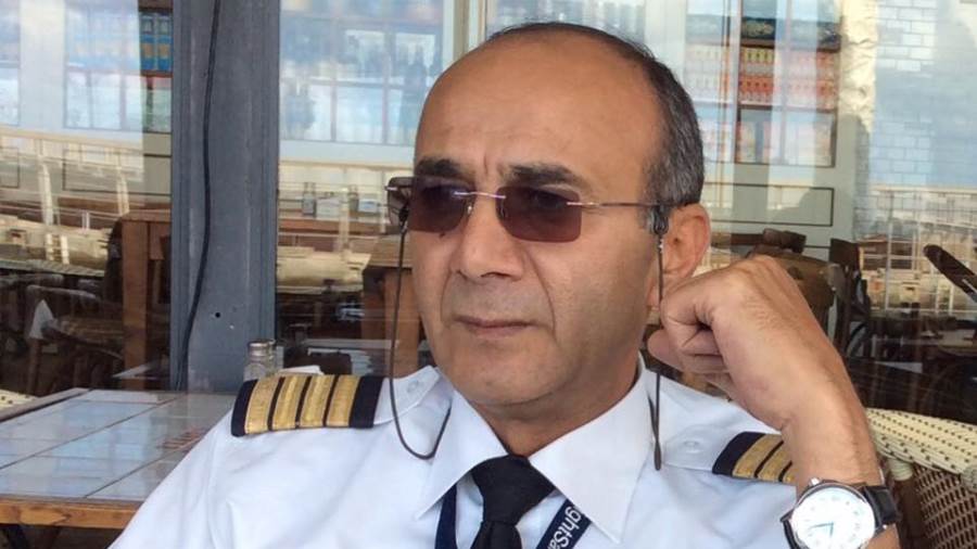 وفاة الطيار الموقوف صاحب أزمة الفنان محمد رمضان