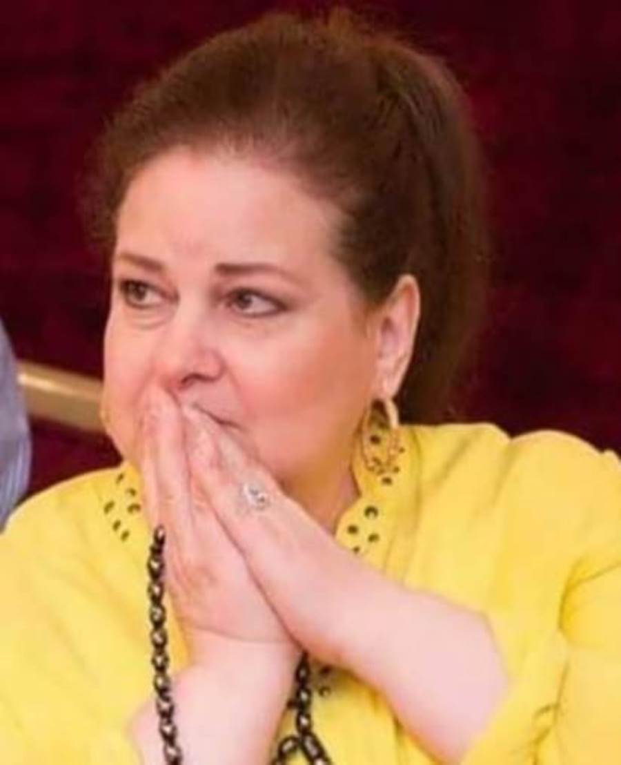 إيمان العاصي لدلال عبد العزيز:  ربنا يشفيكي ويعافيكي ويطبطب على قلبك أنتي وبناتك يارب