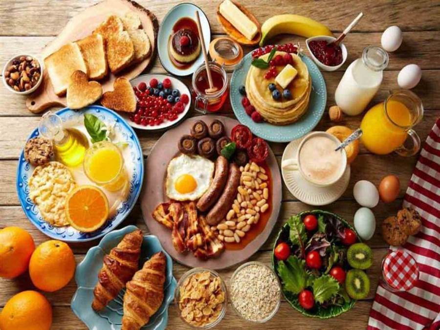 كيف تؤثر كميات الطعام في وجبة الفطار على صحة الإنسان؟