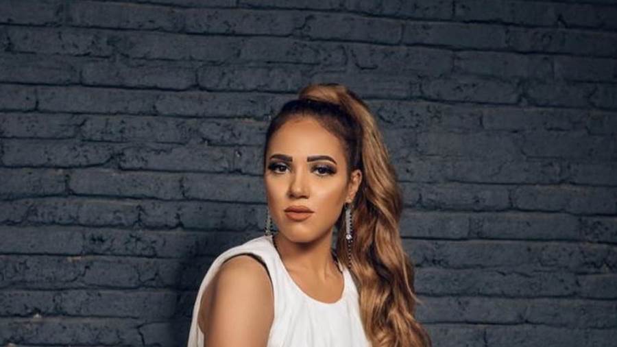 ايمى طلعت زكريا