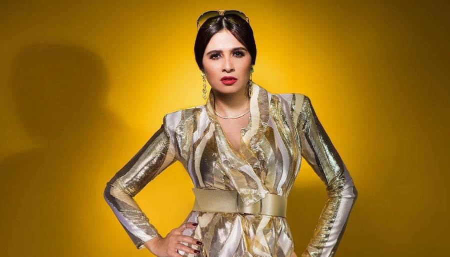 شقيق ياسمين عبد العزيز يكشف بصورة حالتها الصحية بعد سفرها سويسرا