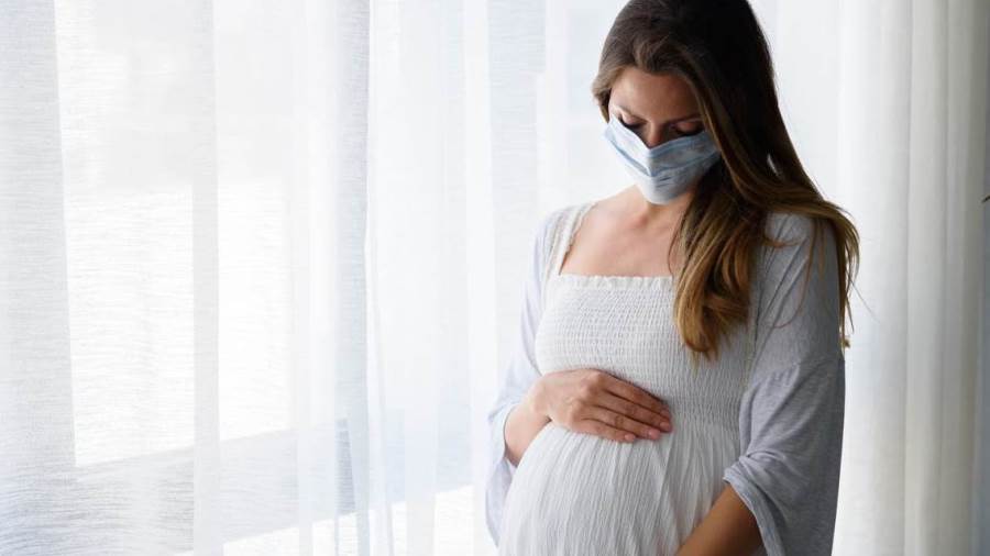 هل تعلمي أن الحوامل أقل عرضة للآثارة الجانبية الشديدة بعد الحصول على لقاح كورونا