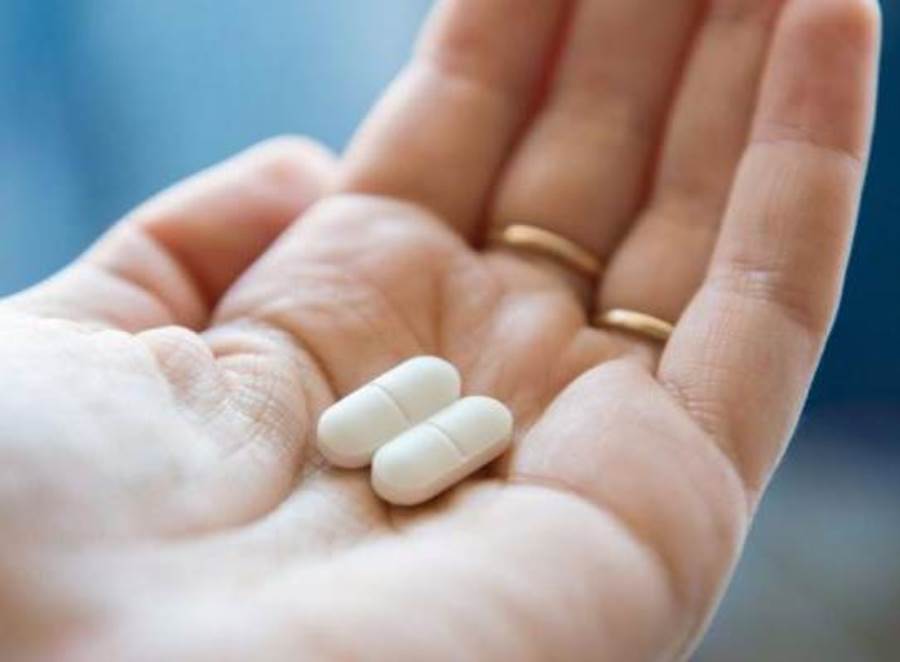 هل يمكنك تناول باراسيتامول على معدة فارغة؟