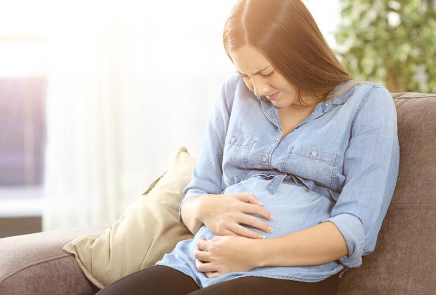 دراسة: تعرض الحوامل لأشعة الشمس يقلل من مخاطر الولادة المبكرة