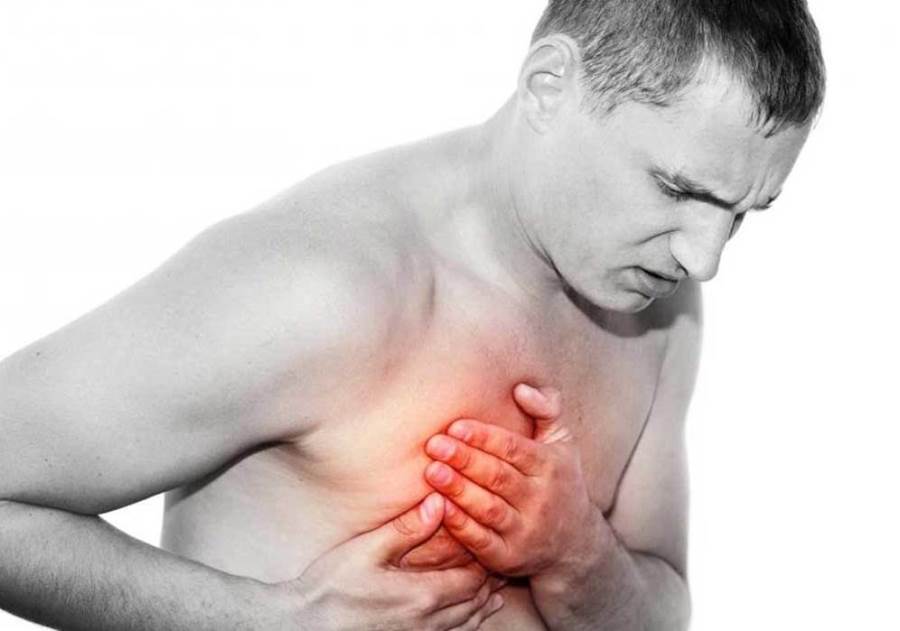 مخاطر التثدي عند الرجال وكيفية علاجه جراحيا