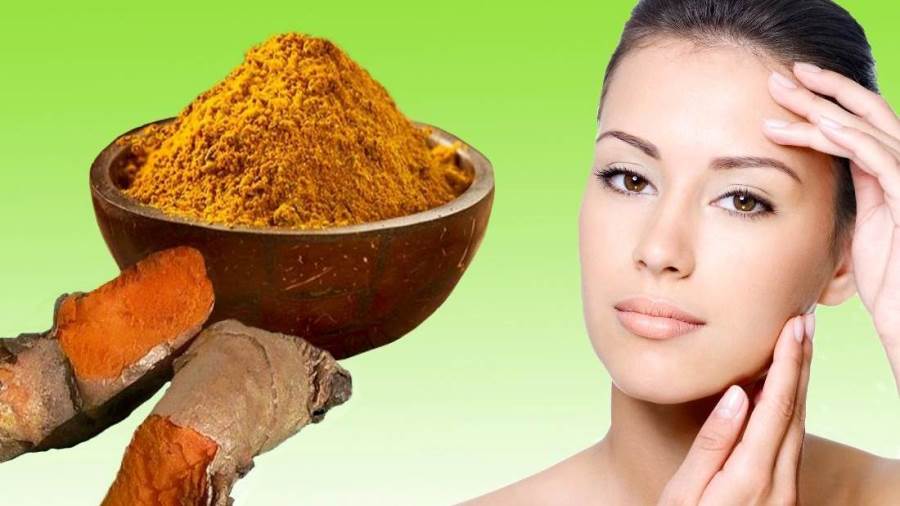 استخدام الكركم على بشرتك