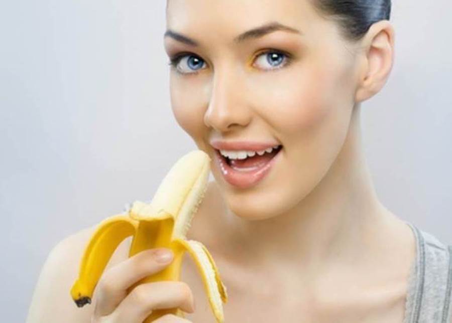 هل تناول الموز على معدة فارغة أمر صحي؟