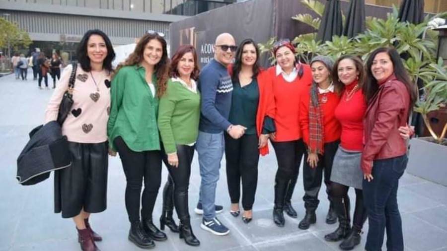 خريجو الجامعة الأمريكية يحتفلون بالكريسماس