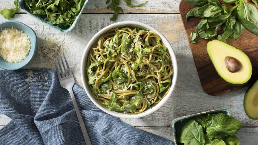 المكرونة بالأفوكادو